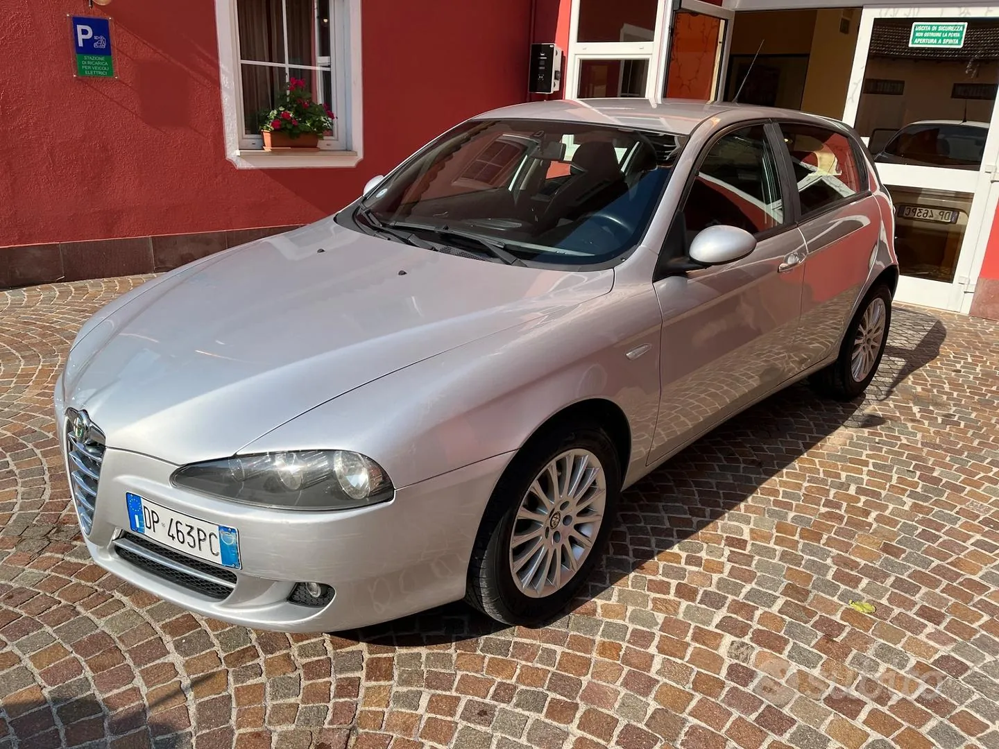 Alfa Romeo 147