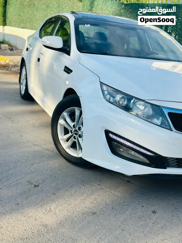 Kia K5 2012 photo 5