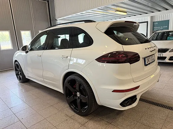 Porsche Cayenne 2016 photo 5