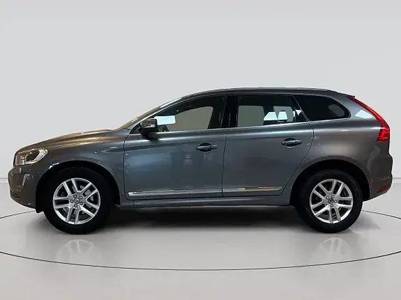 Volvo Xc60 2017 photo 2