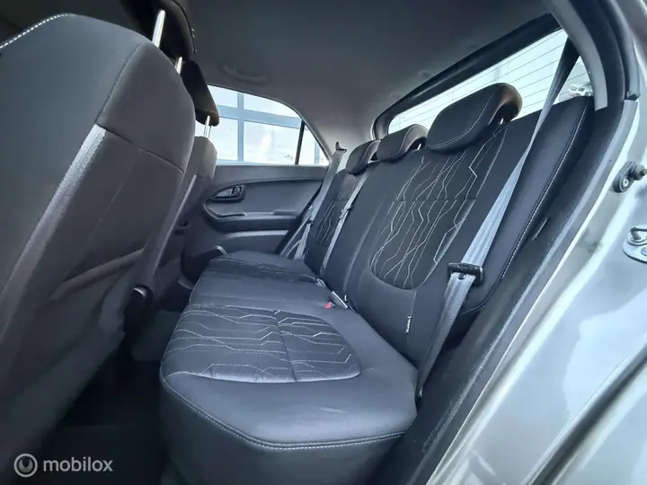 Kia Picanto 2013 photo 5