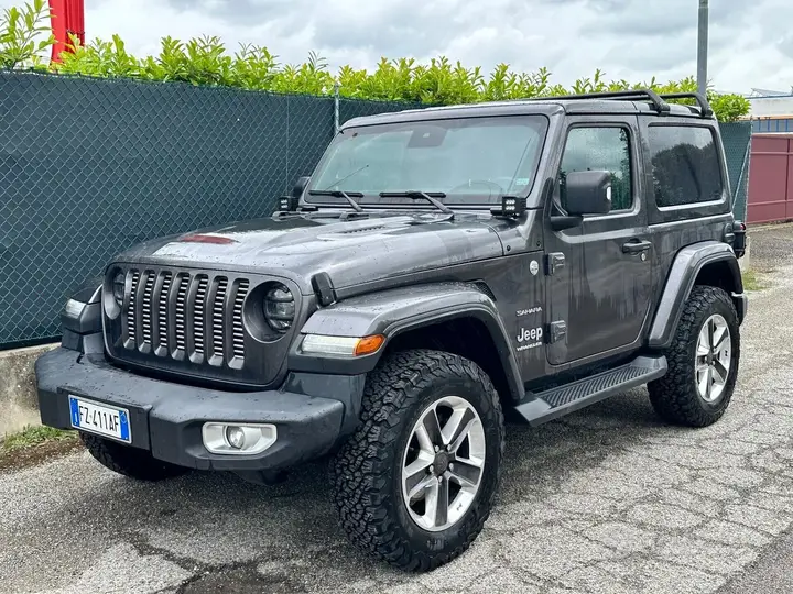 Jeep Wrangler Unlimited 2019 photo 2