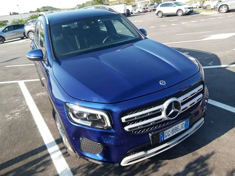 Mercedes-Benz Glb
