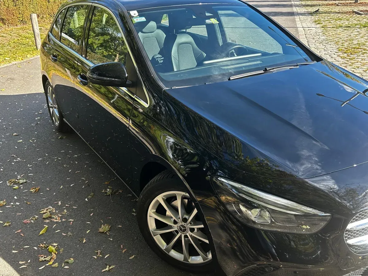 Mercedes-Benz B-Class 2020 photo 2