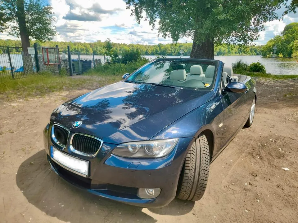 BMW 320I