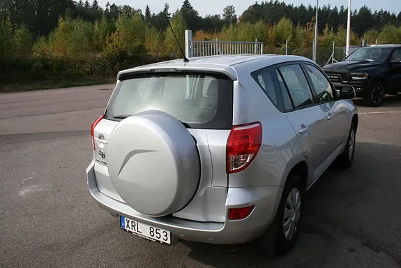 Toyota Rav4 2006 photo 3