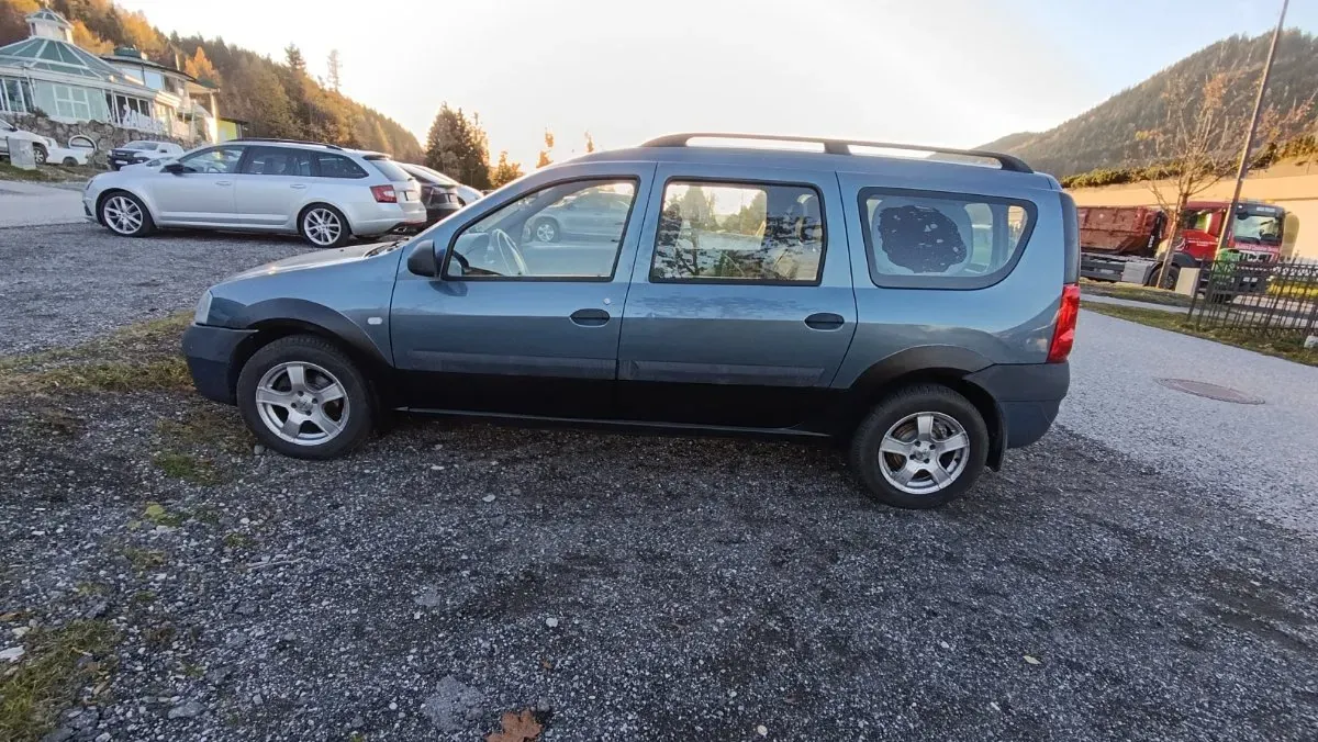Dacia Logan