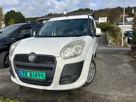 Fiat Doblo 2011 photo 3