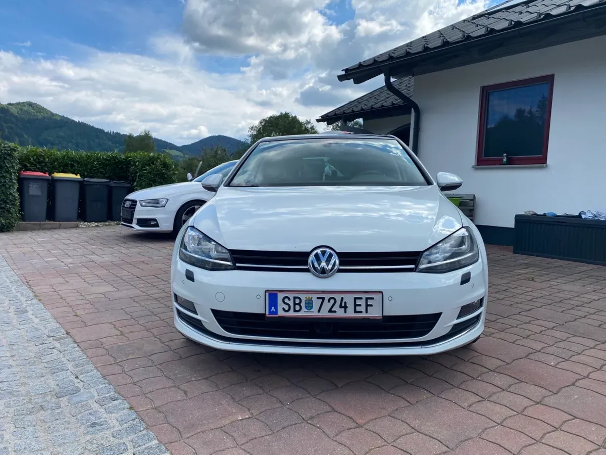 Volkswagen Golf 2013 photo 2