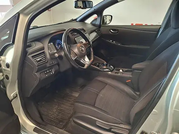 Nissan Leaf 2018 photo 5