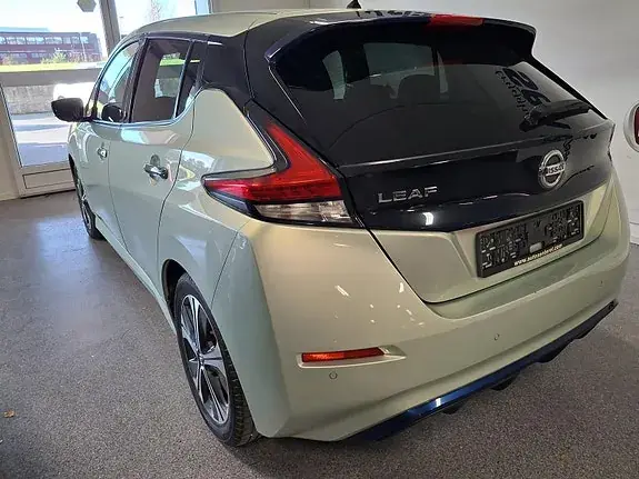 Nissan Leaf 2018 photo 4