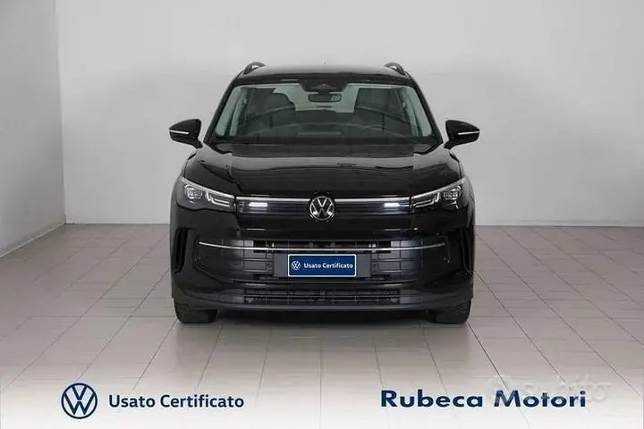 Volkswagen Tiguan 2025 photo 2