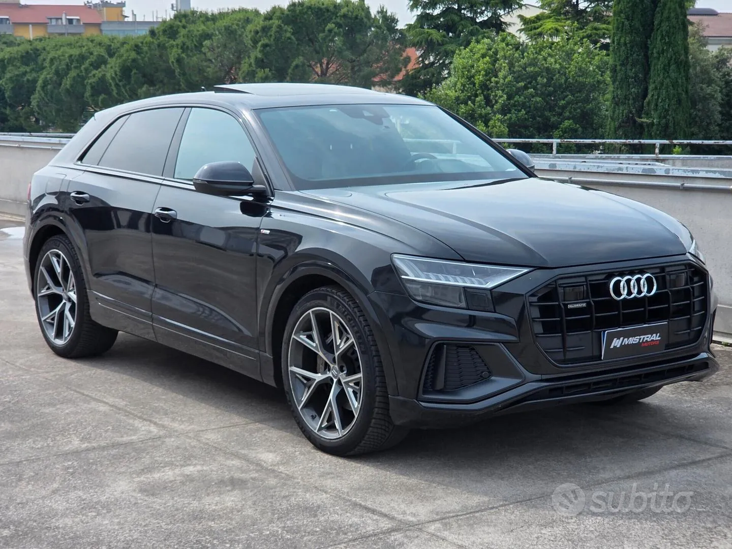 Audi Q8 2020 photo 5
