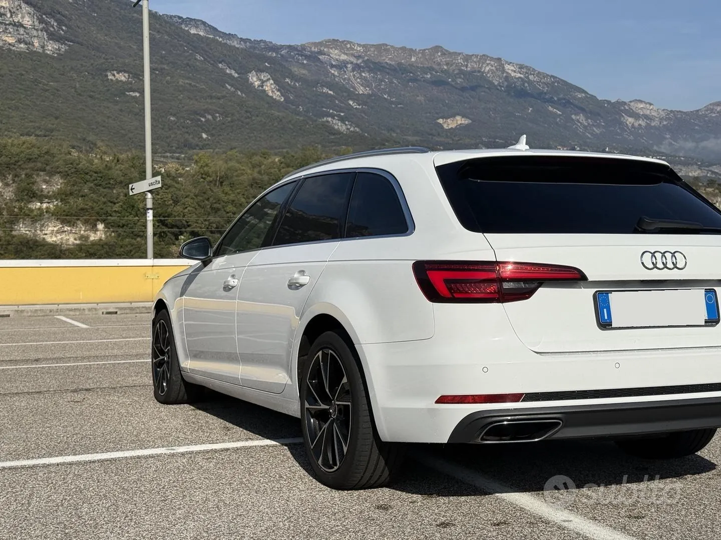Audi A4 2019 photo 3