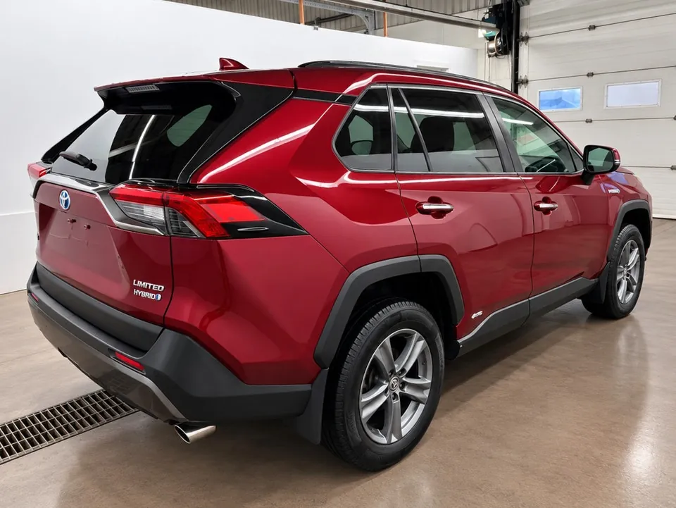 Toyota Rav4 2021 photo 3