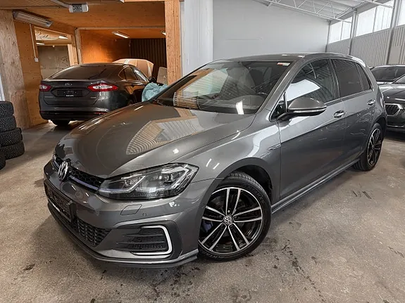 Volkswagen Golf Vii 2018 photo 2