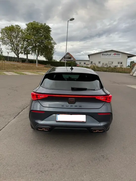 Cupra Leon 2021 photo 2