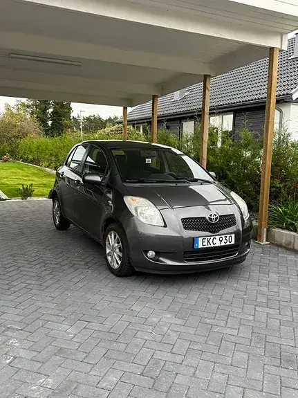 Toyota Yaris 2008 photo 2