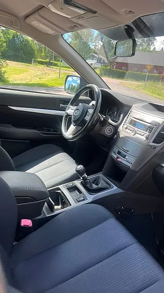 Subaru Legacy 2011 photo 5