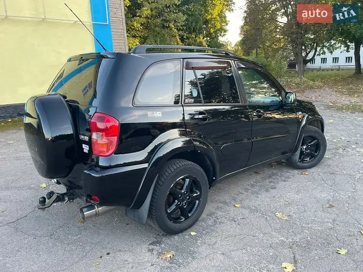 Toyota Rav4 2003 photo 4