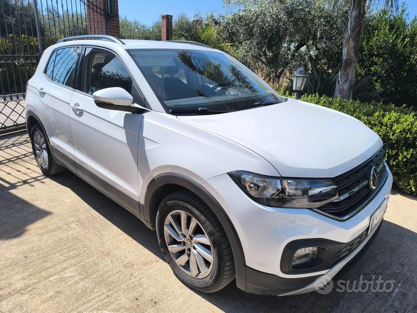 Volkswagen T-Cross 2019 photo 3
