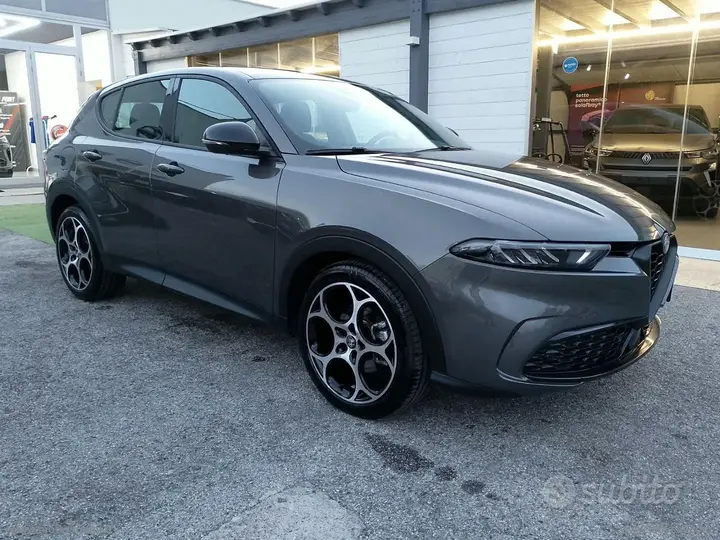 Alfa Romeo Tonale 2023 photo 3