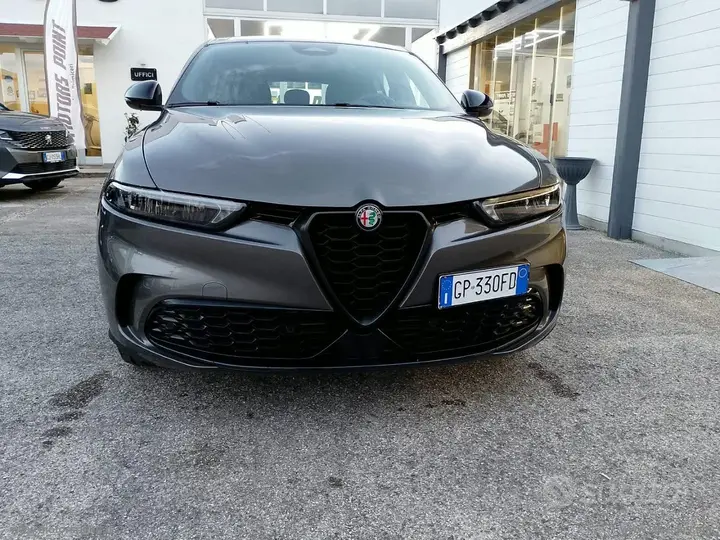 Alfa Romeo Tonale 2023 photo 2