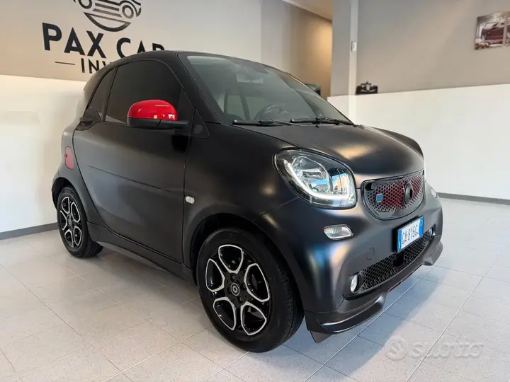 Smart Fortwo 2019 photo 3