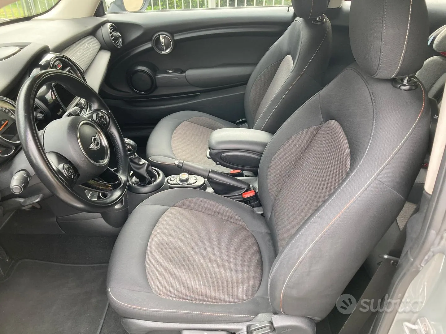 Mini Cooper 2017 photo 2