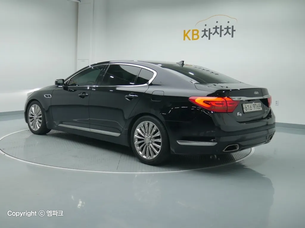Kia K9 2014 photo 2