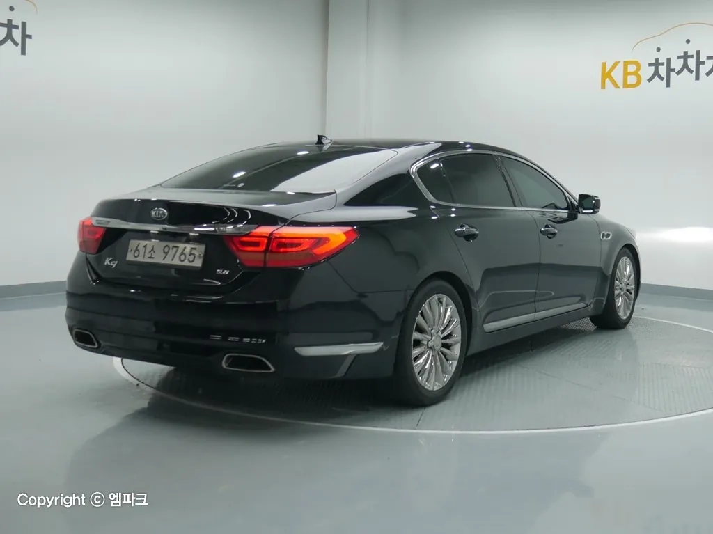 Kia K9 2014 photo 3
