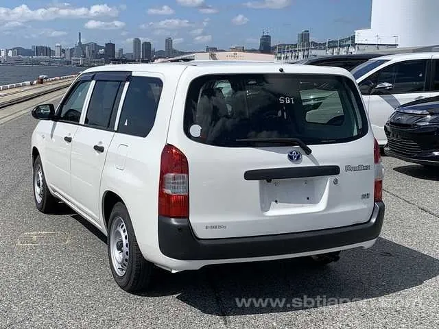 Toyota Probox Van 2022 photo 3