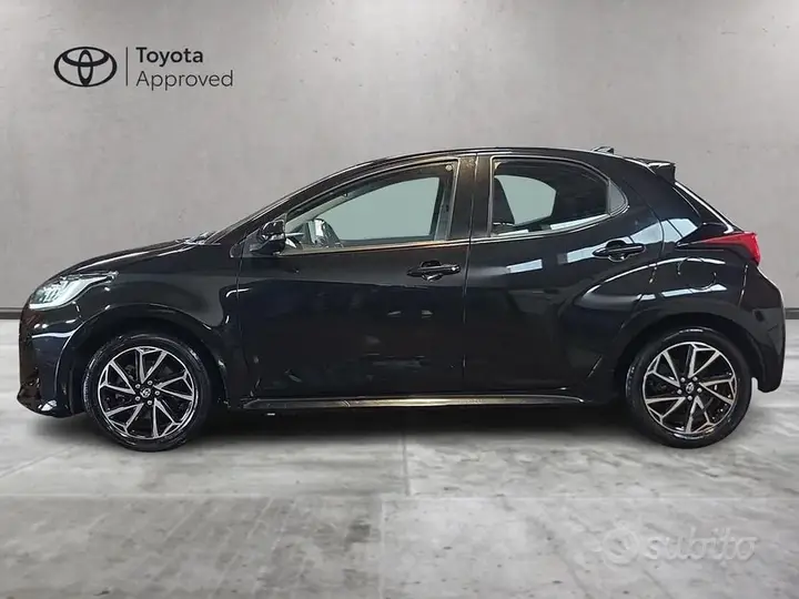 Toyota Yaris 2022 photo 3