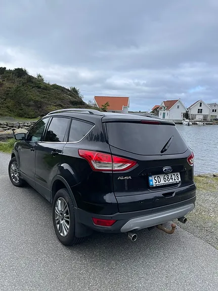 Ford Kuga 2013 photo 2