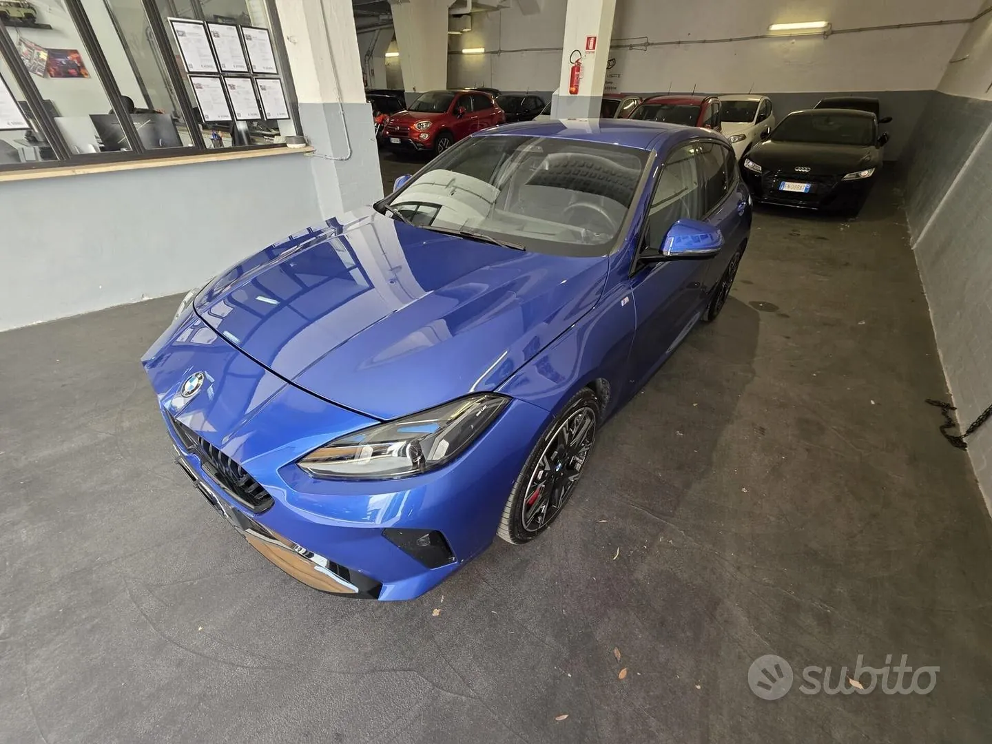 BMW 118D 2025 photo 3