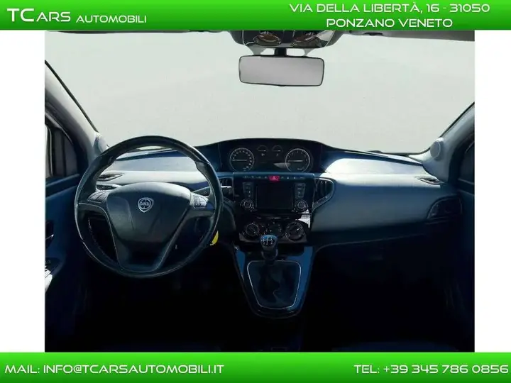 Lancia Ypsilon 2016 photo 5