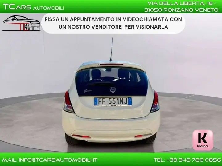 Lancia Ypsilon