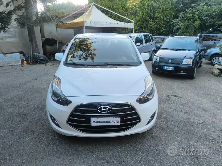 Hyundai Ix20 2015 photo 3