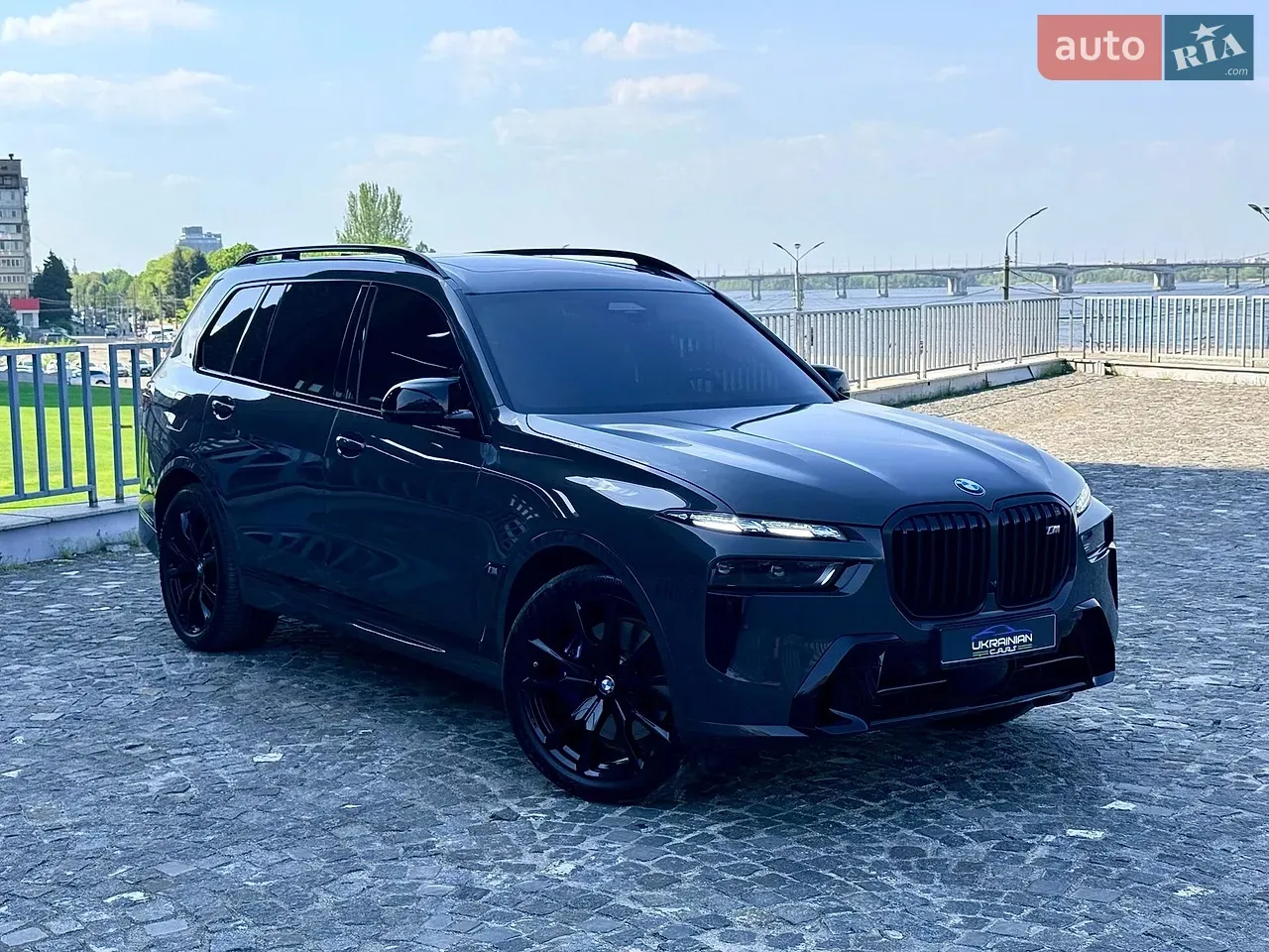 BMW X7 2025 photo 5