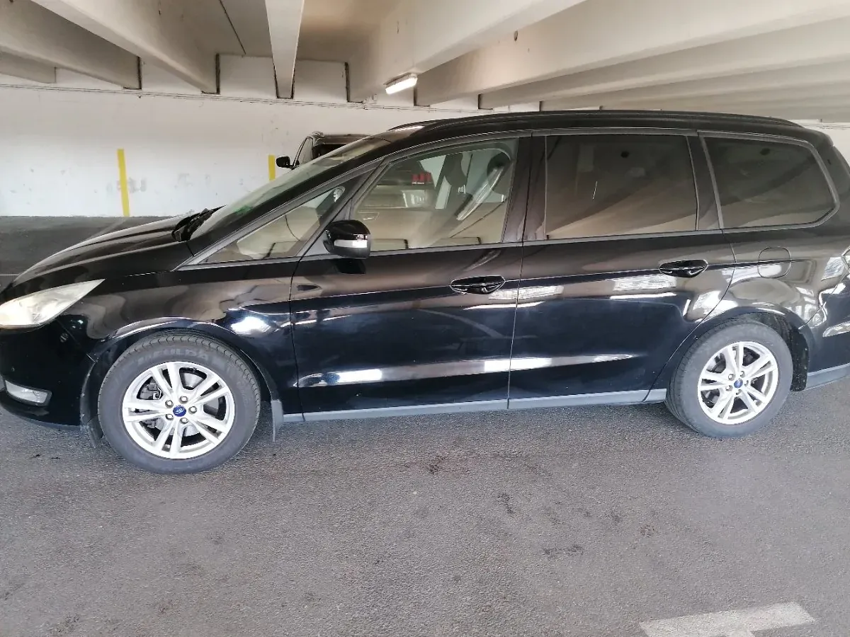 Ford Galaxy