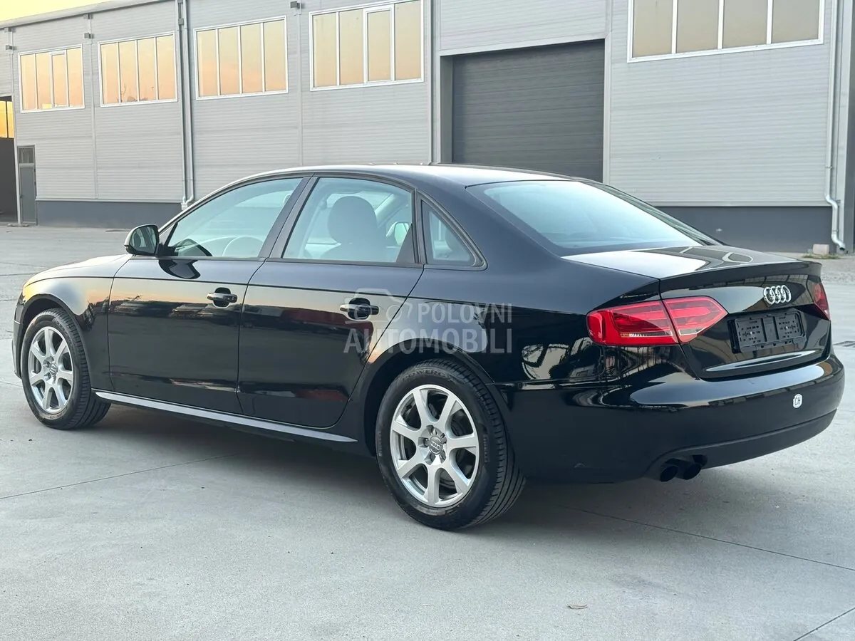Audi A4 2009 photo 5