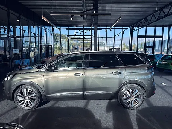 Peugeot 5008 2019 photo 4