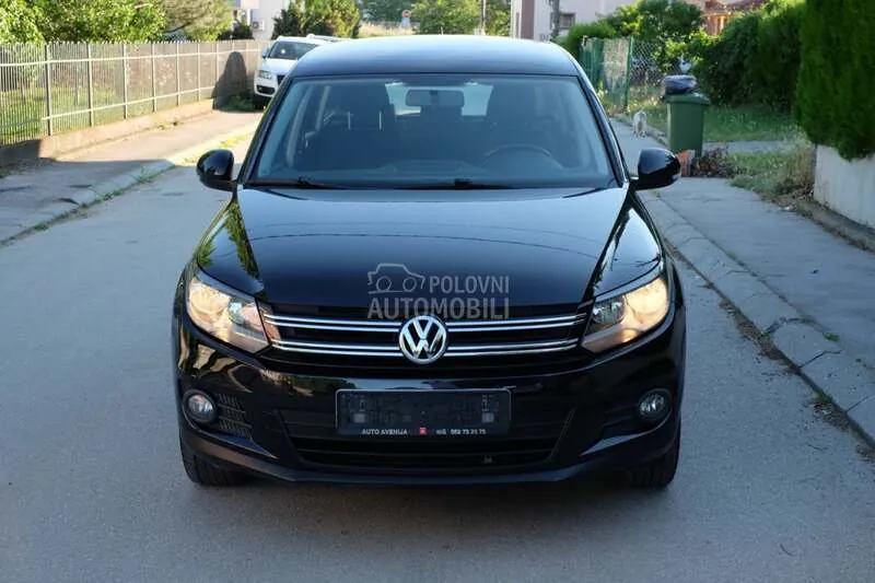 Volkswagen Tiguan 2012 photo 2