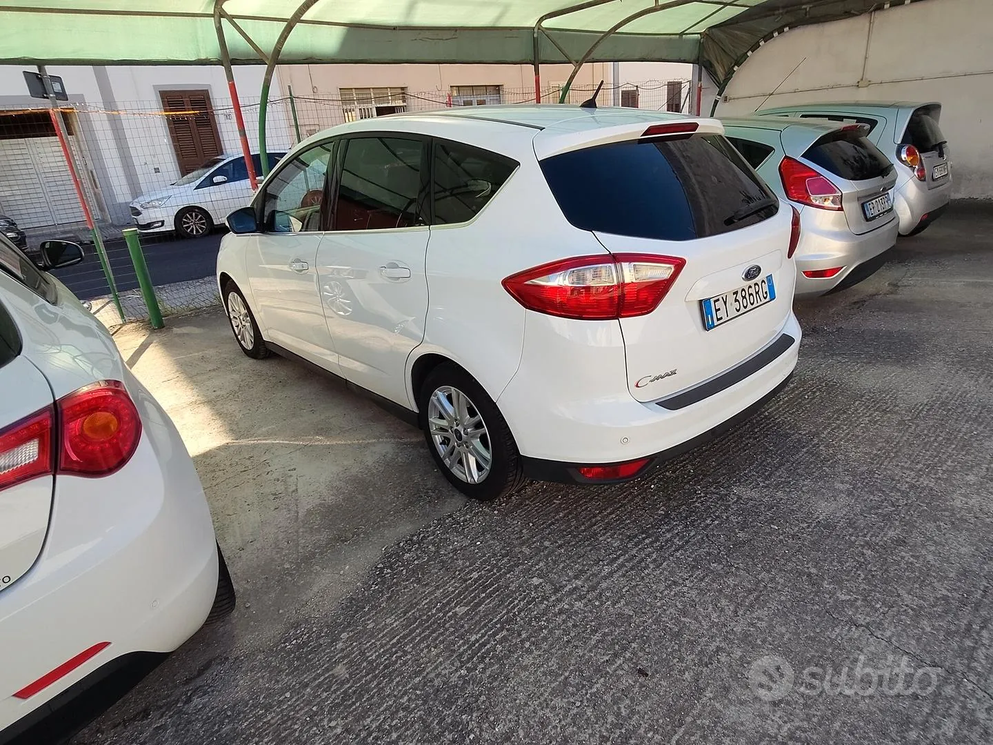 Ford C-Max 2015 photo 3