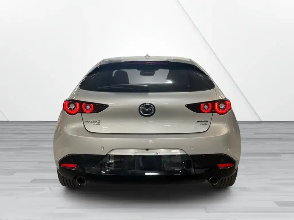 Mazda 3 2023 photo 4