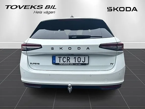 Skoda Superb 2026 photo 4