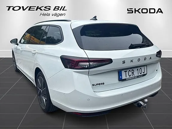 Skoda Superb 2026 photo 5