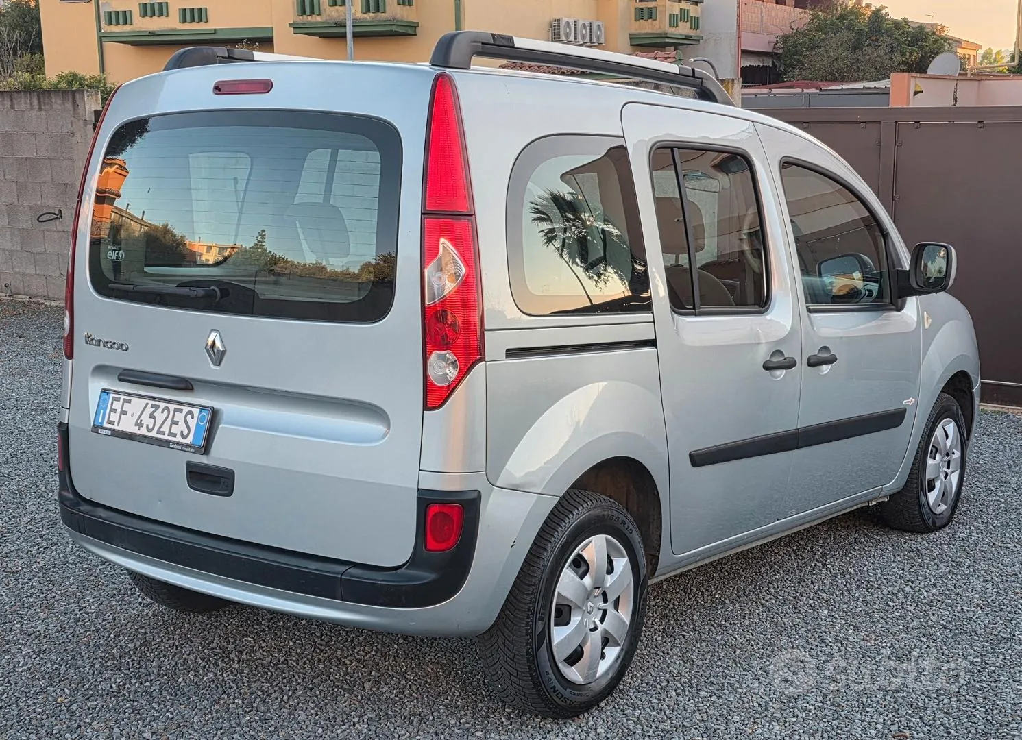 Renault Kangoo 2011 photo 4