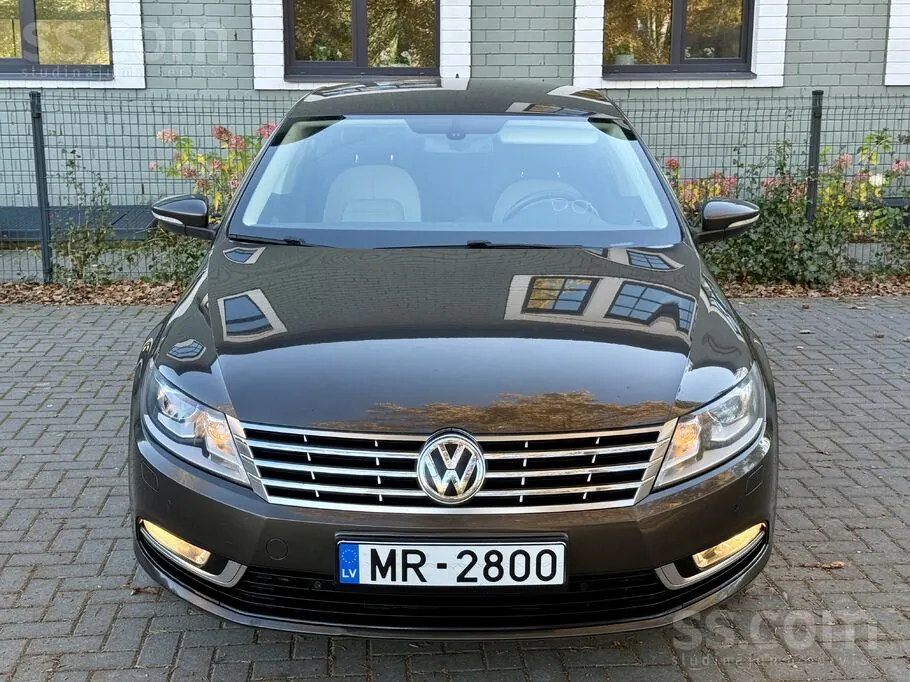 Volkswagen Passat Cc 2014 photo 2