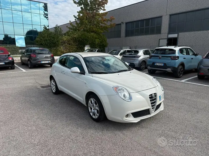 Alfa Romeo Mito 2011 photo 2